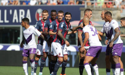 Un flash della sfida dell'andata tra Bologna e Fiorentina