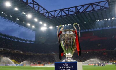 Champions League trofeo LaPresse