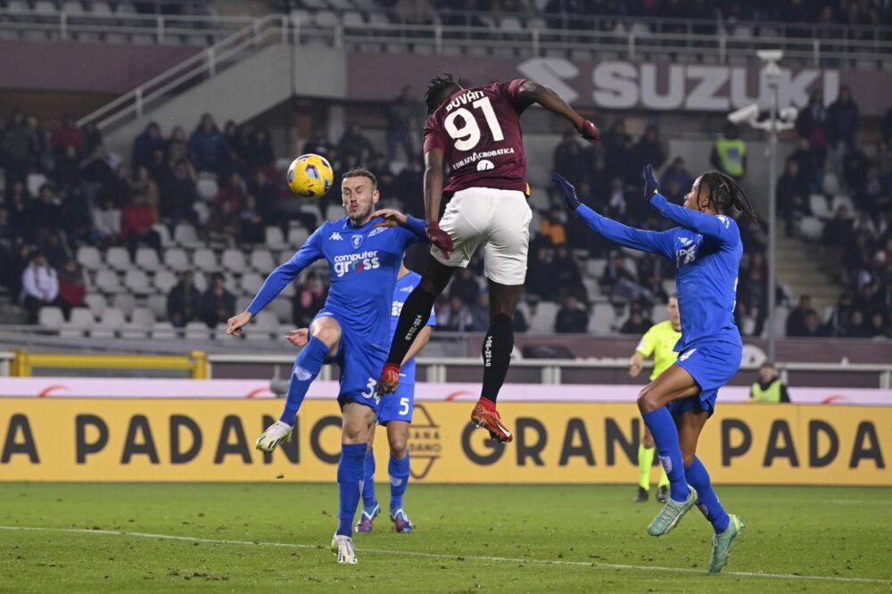 Lecce-Frosinone 1-0, la sblocca subito Piccoli