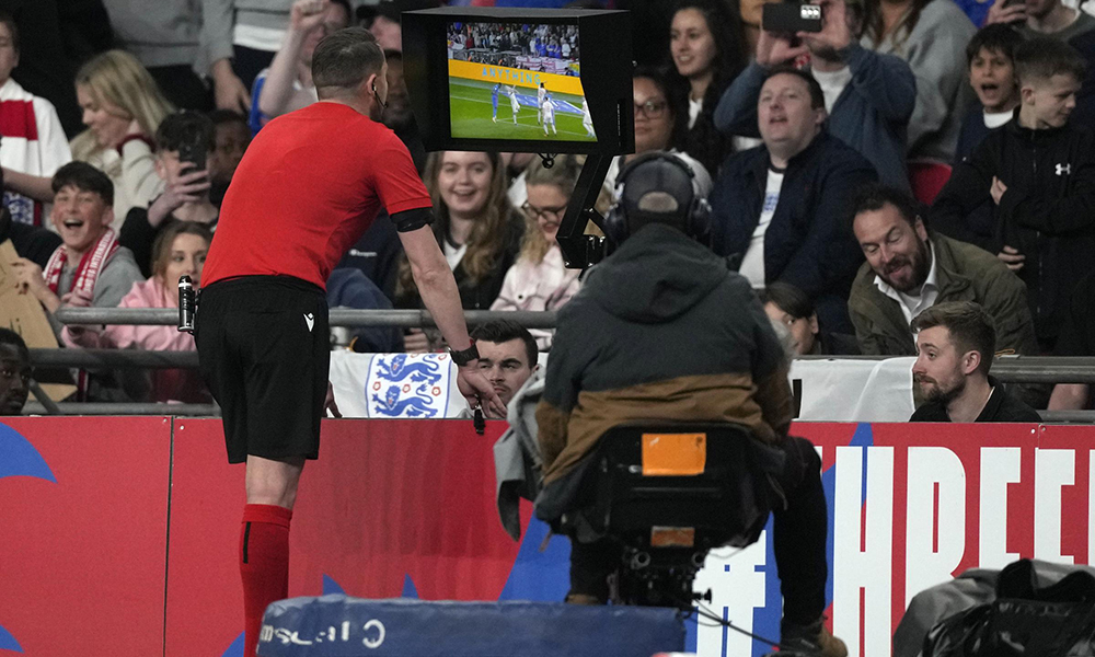 VAR Carabao Cup