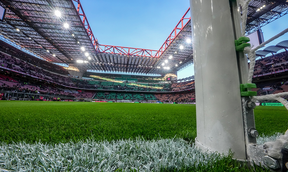 Old Trafford Camp Nou San Siro